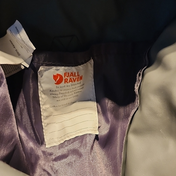 Kånken Gray Backpack size large - Picture 3 of 5